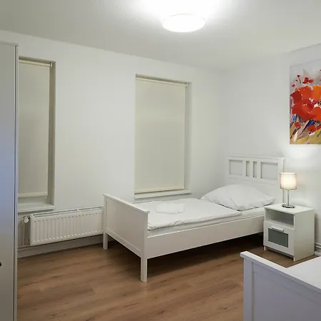 Donau - Limmerstr 25 * Hannover